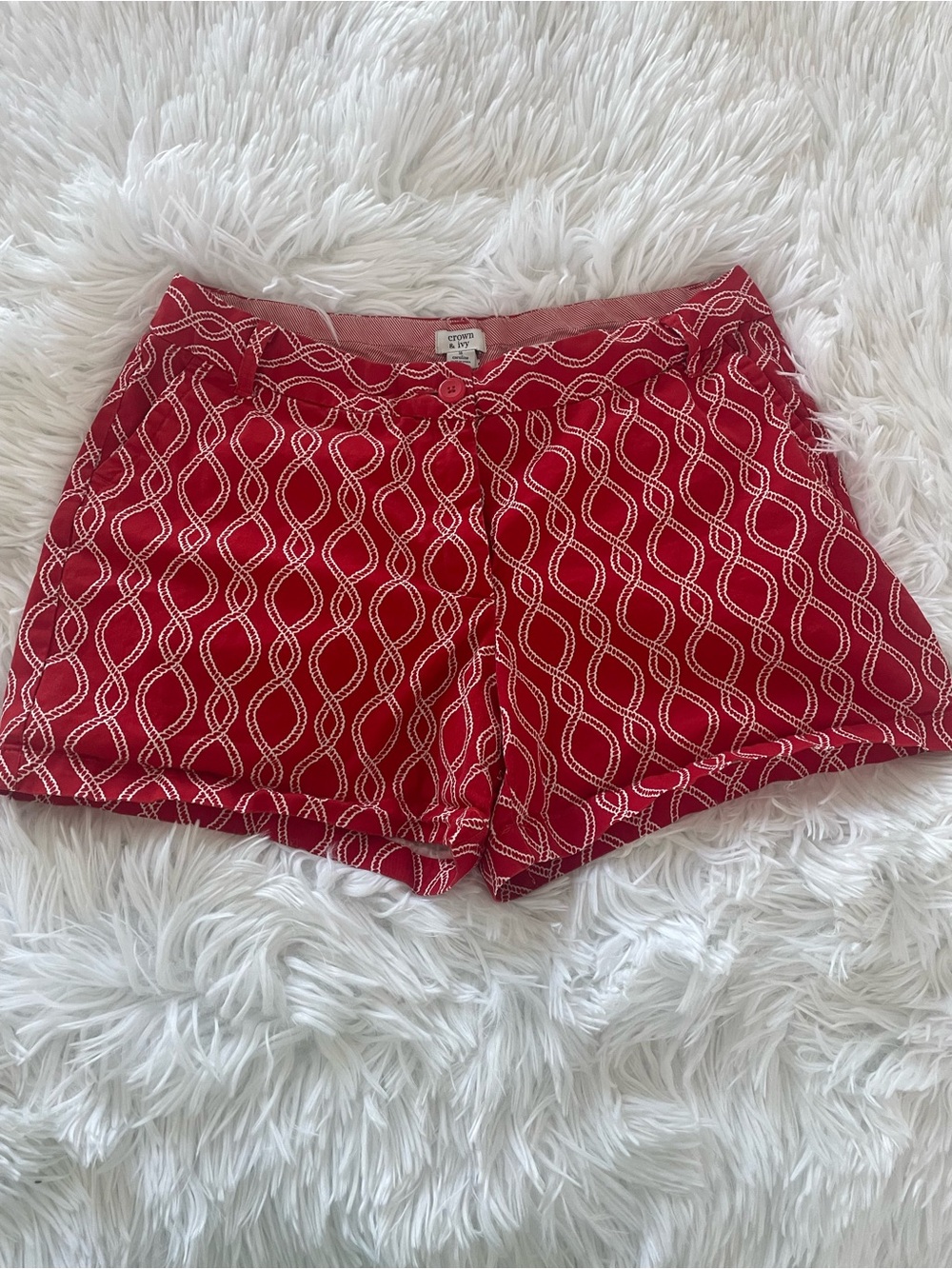 Crown & Ivy Caroline Red Patterned Women's Shorts